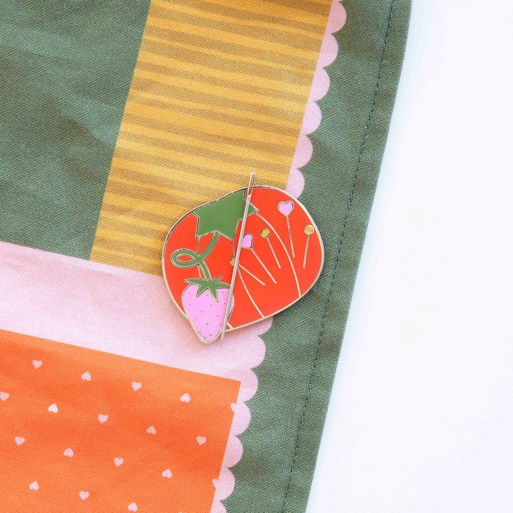 Tomato Pincushion Magnetic Needle Minder from Sarah Hearts