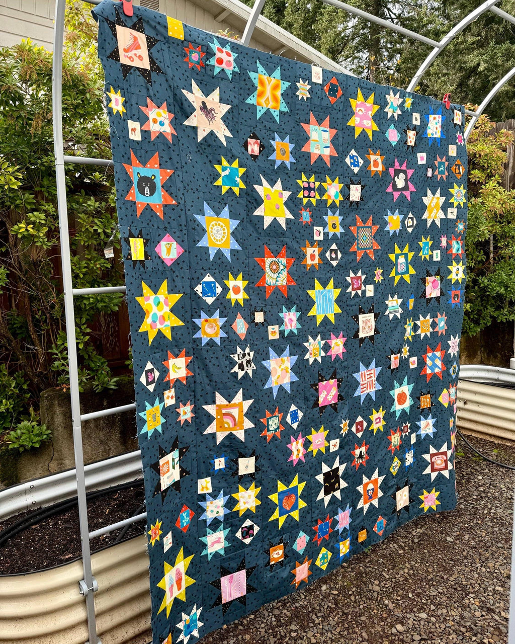 Quilt made with Sawtooth Sky Quilt Pattern by Jamie Frick - See Jamie Sew