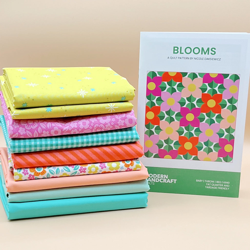 Ghostly Blooms Quilt Kit