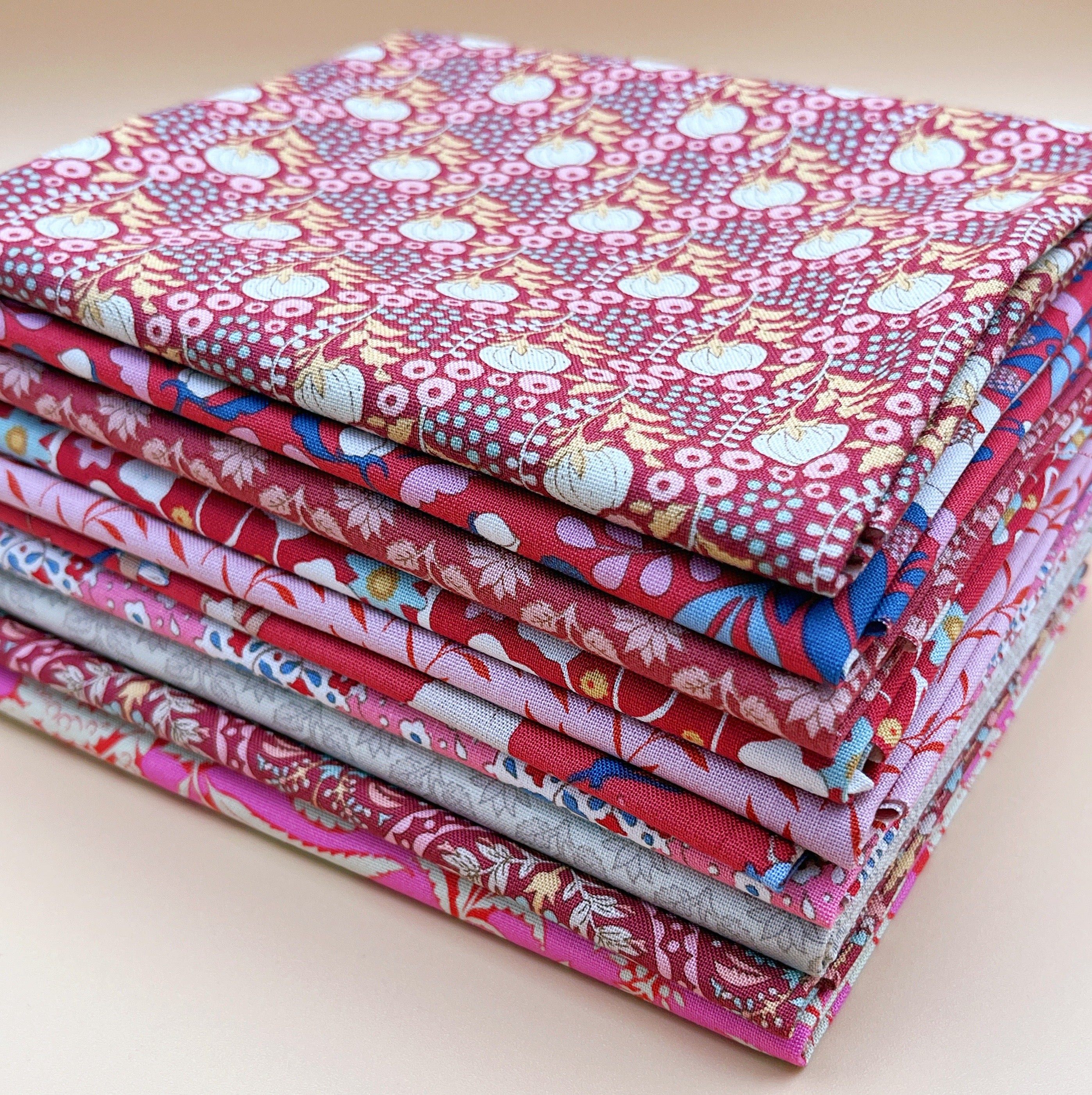 Vintage Tilda 10 piece Red & Pink Scrappy Fat Quarter Bundle