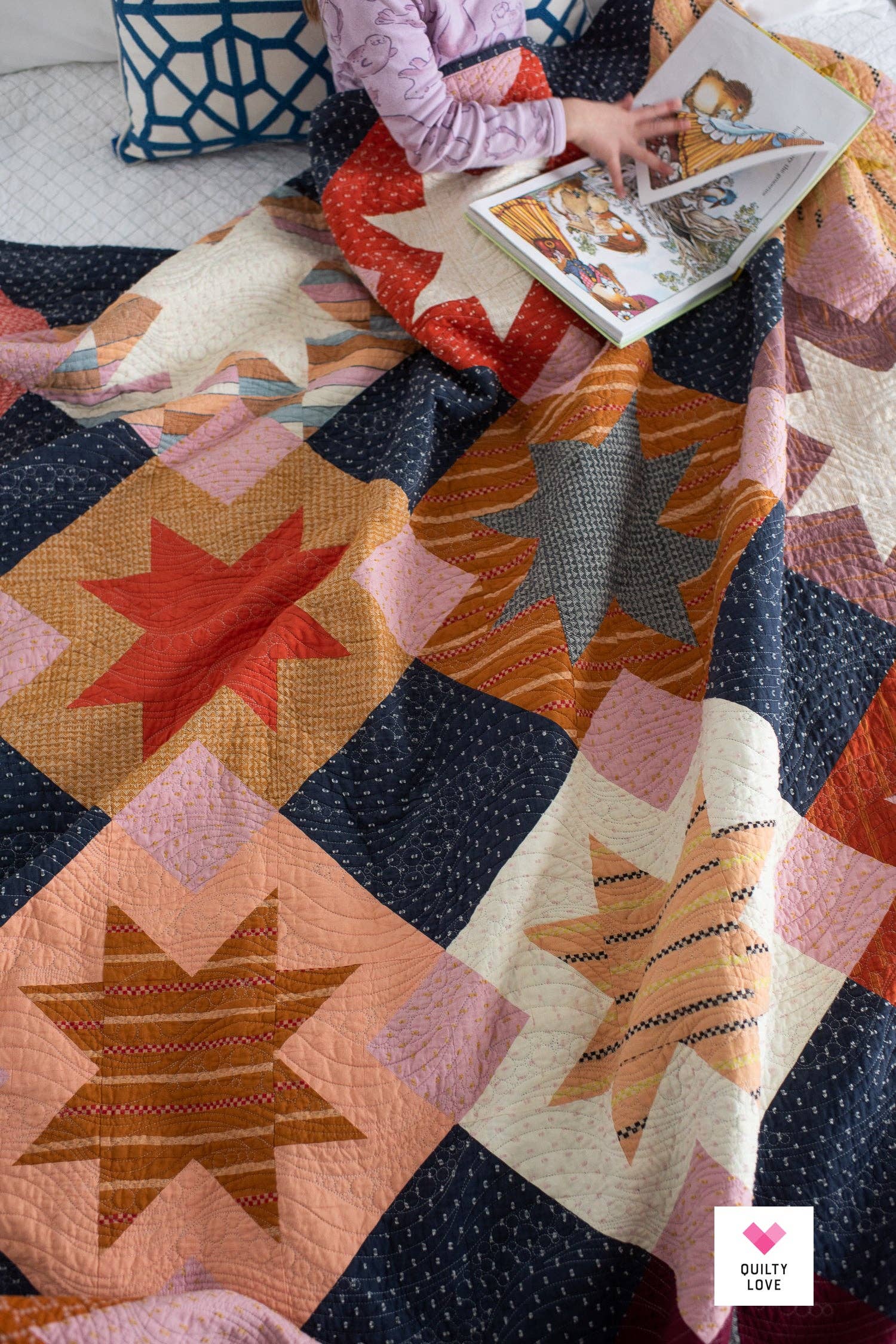 North Star Quilt Pattern by Quilty Love | Modern Fat Quarter Star Quilt Pattern